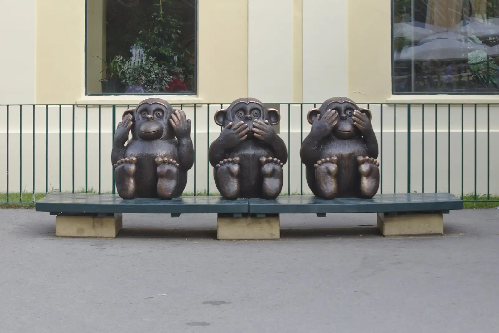Das Affenhaus im Tiergarten Schönbrunn, ein Klassiker für Ausflüge mit Kindern in Wien