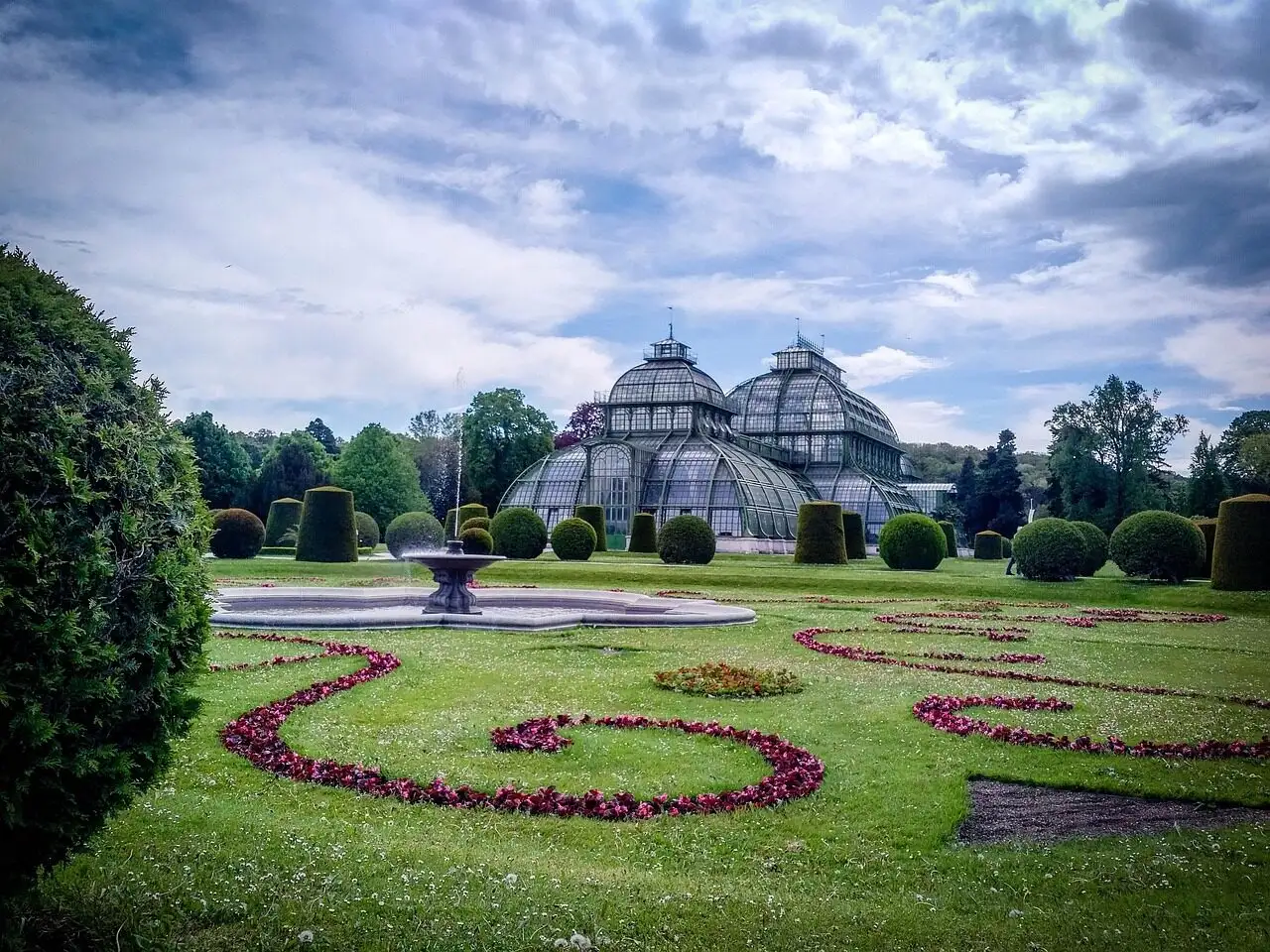 Das Große Palmenhaus im Schlosspark Schönbrunn