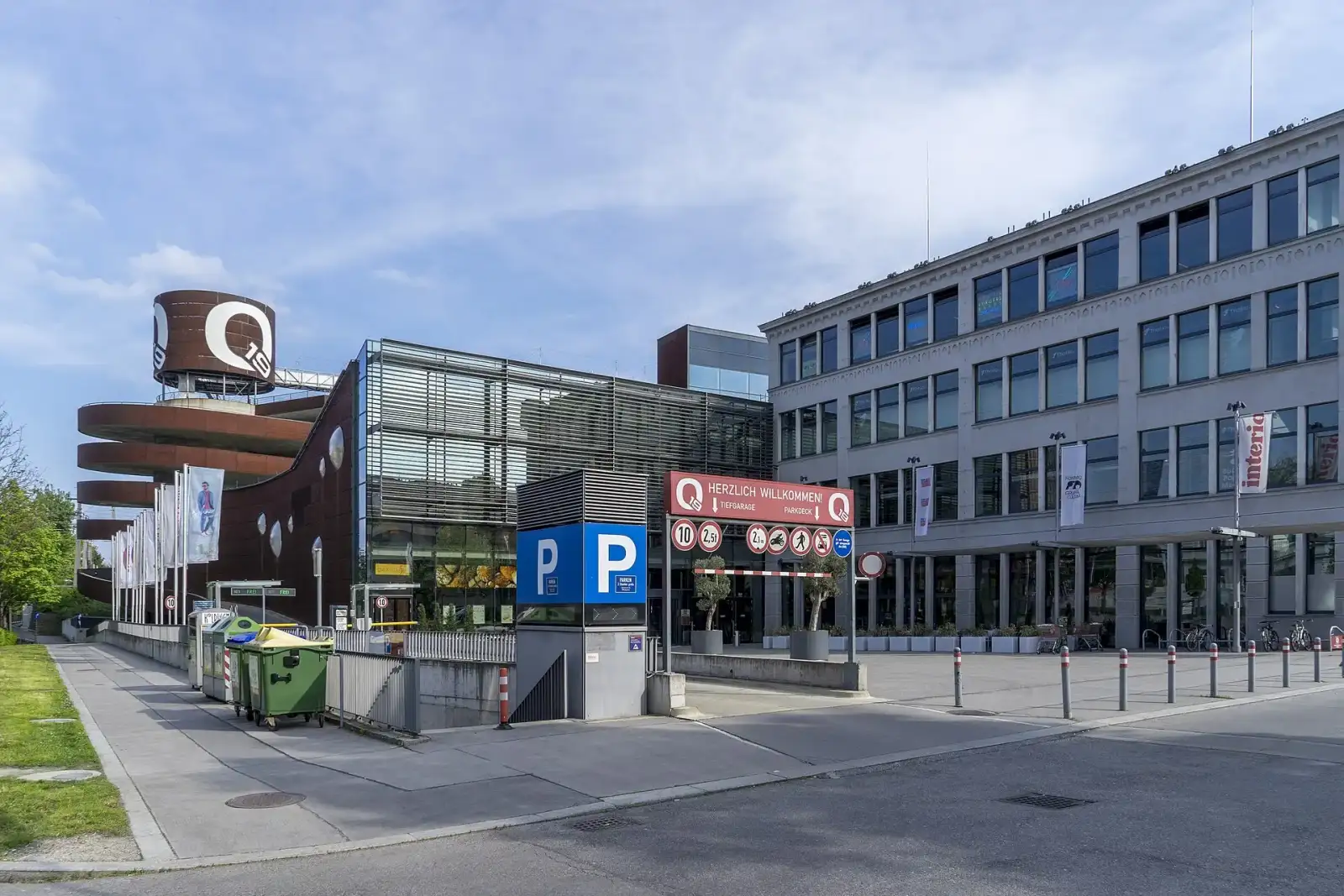Das Q19 Einkaufsquartier an der Grinzinger Straße in Döbling
