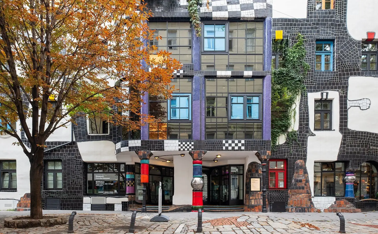 Fassade des Kunst Haus Wien von Hundertwasser