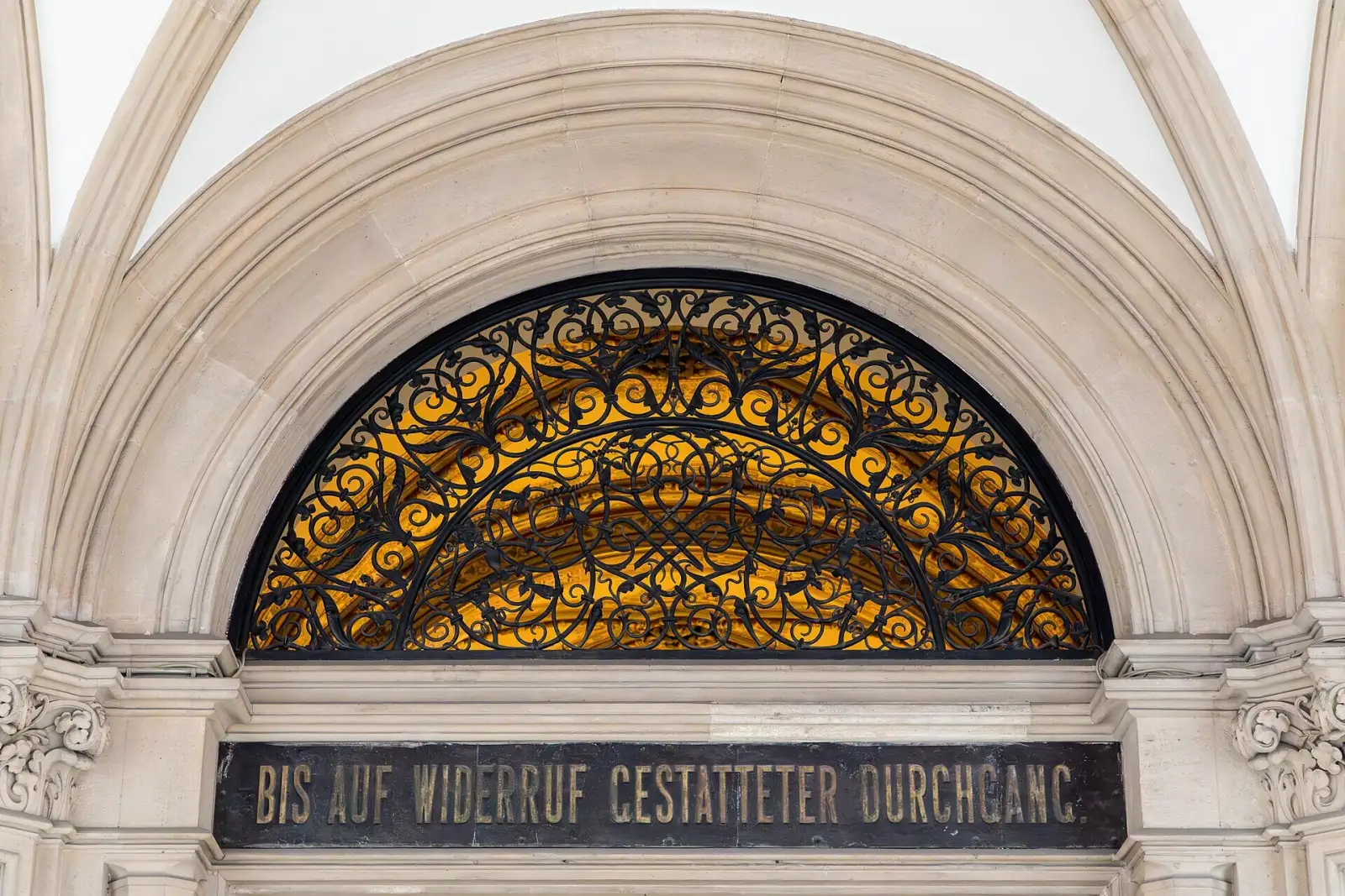 Ferstelpassage im Palais Ferstel, eines der bekanntesten Durchhäuser in Wien