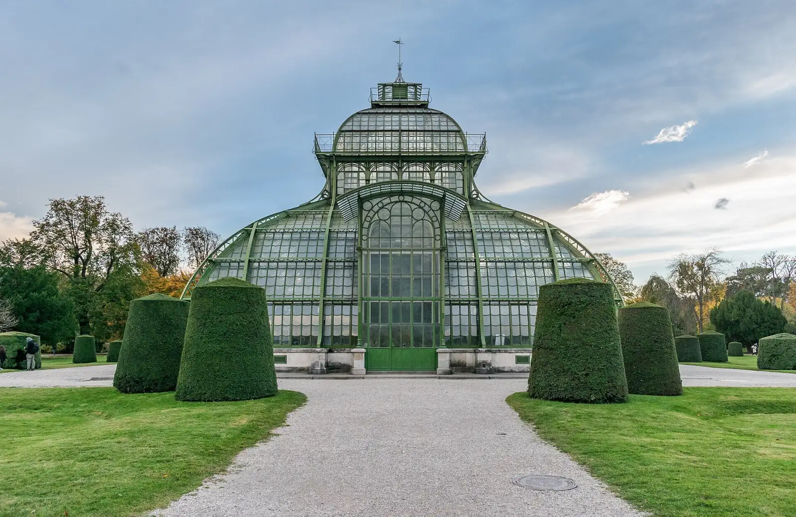 Glaskonstruktion des Palmenhauses Schönbrunn